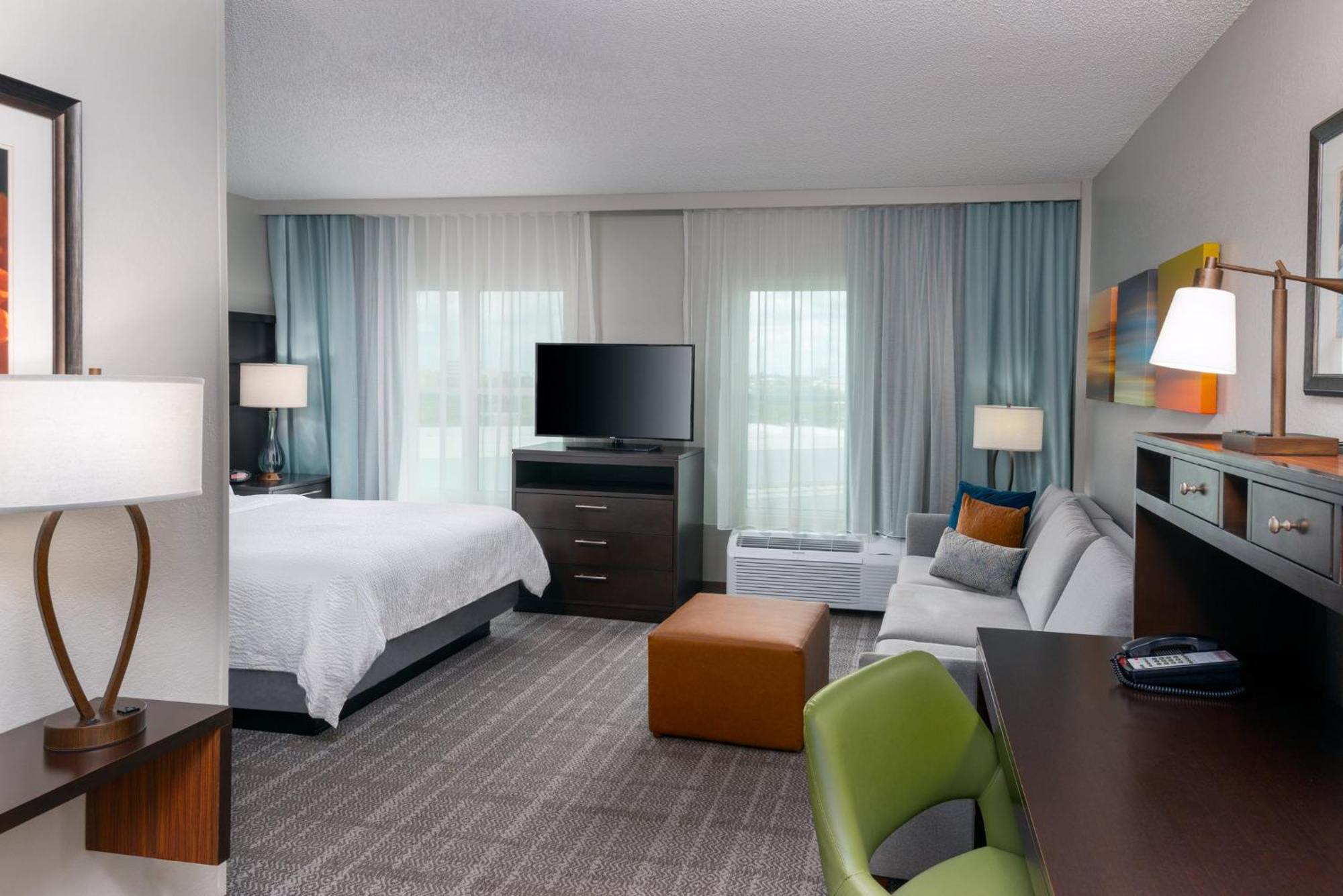 Staybridge Suites Miami Doral Area By Ihg Exterior foto