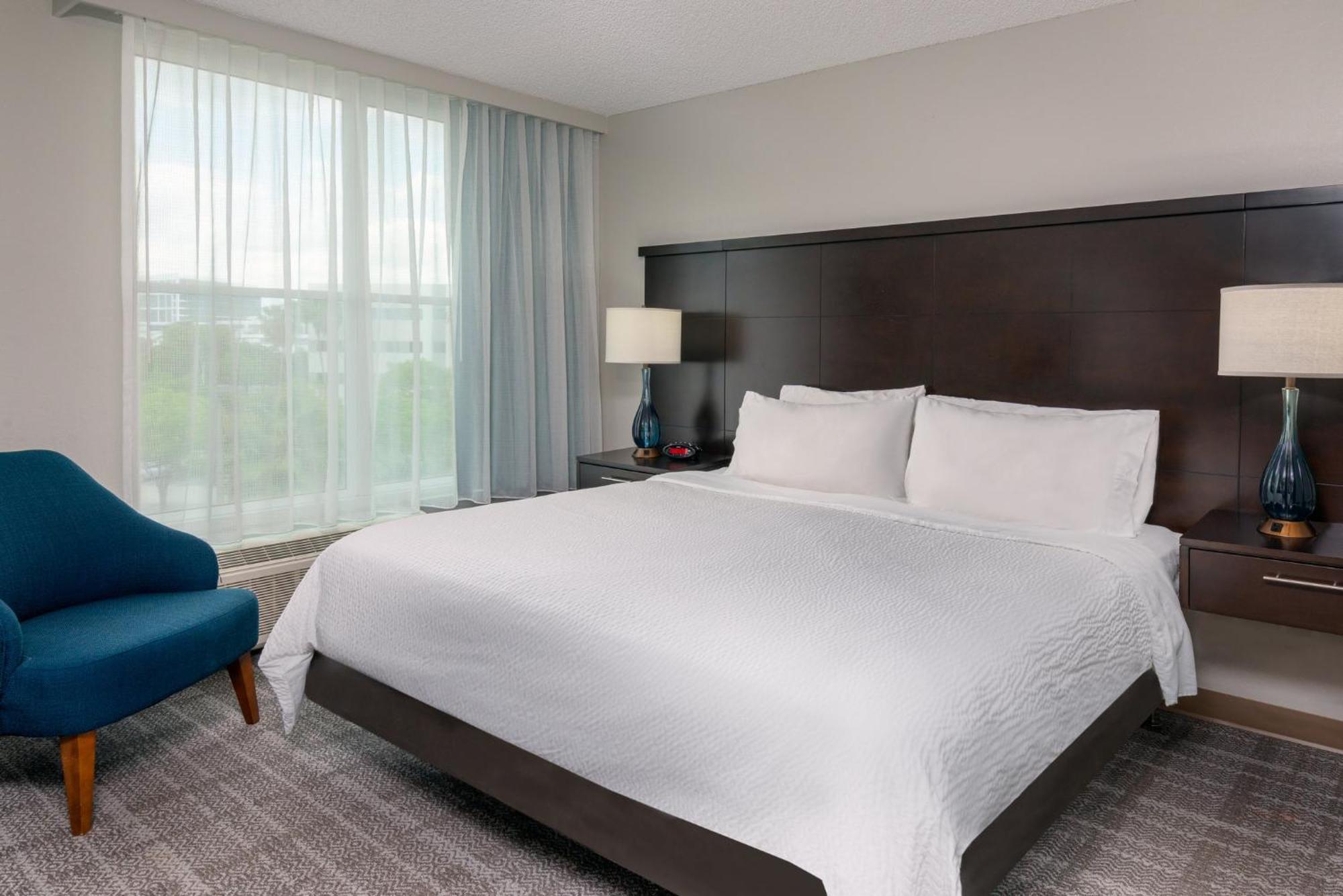 Staybridge Suites Miami Doral Area By Ihg Exterior foto